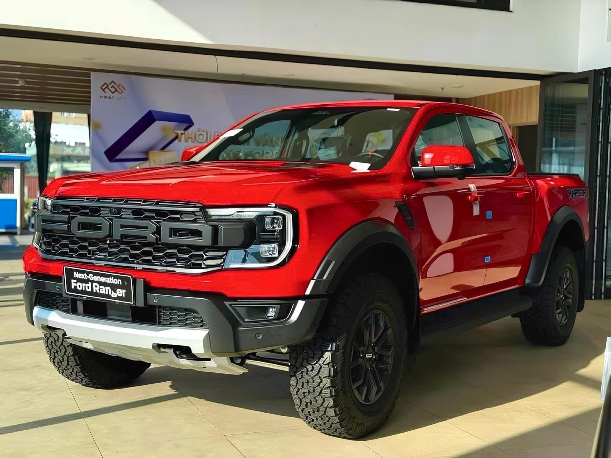 Ford Raptor 2025
