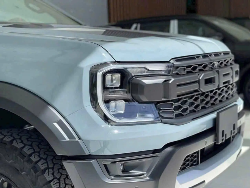 Ford Raptor 2025