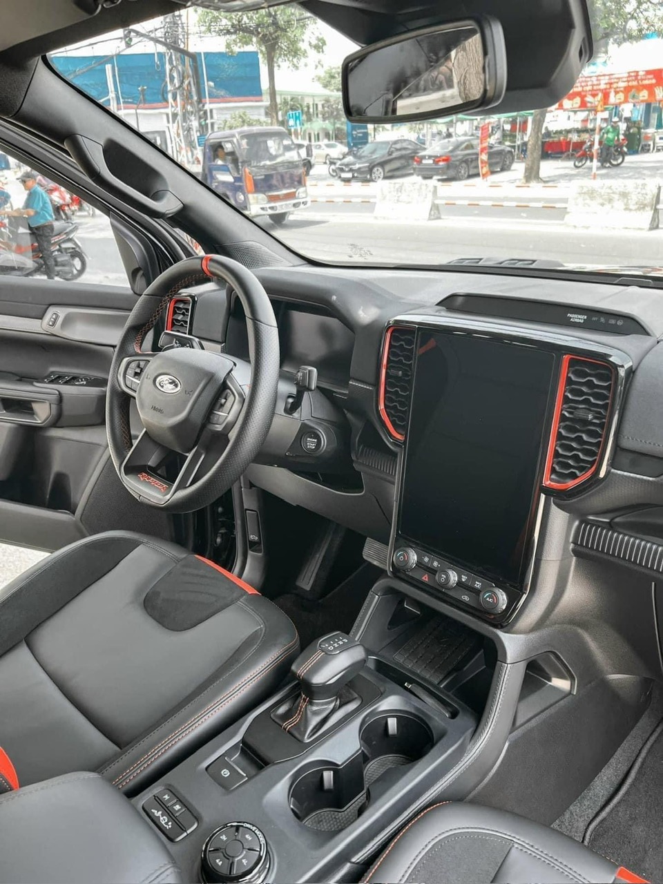 Ford Raptor 2025