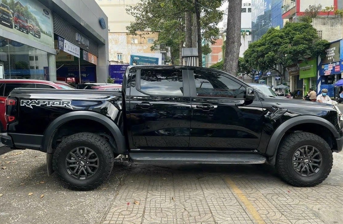 Ford Raptor 2025